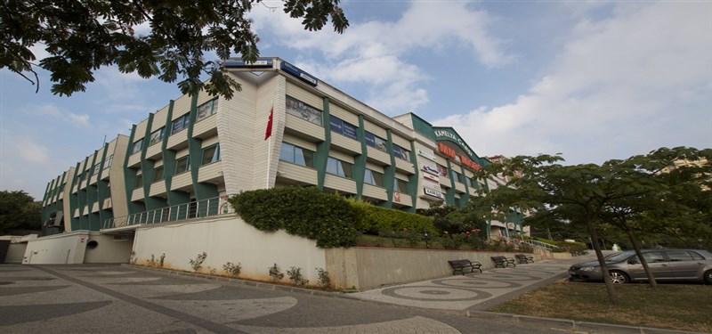 Kamelya Çarşı