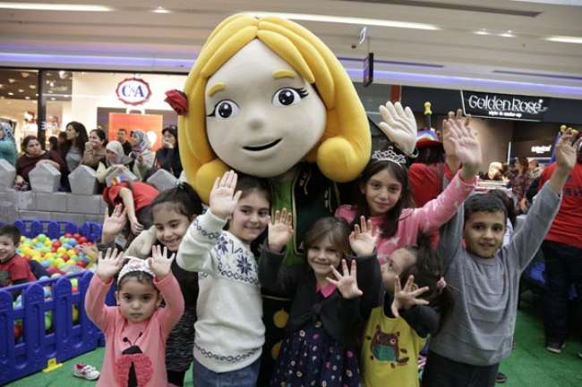 EXPO 2016 `nın Maskotları Ece-Efe AVM Turunda