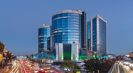 MarCom’dan 3 AVM’ye 21 ödül birden