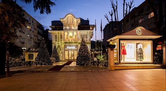 Vakko’dan sürprizlerle dolu yeni yıl vitrinleri