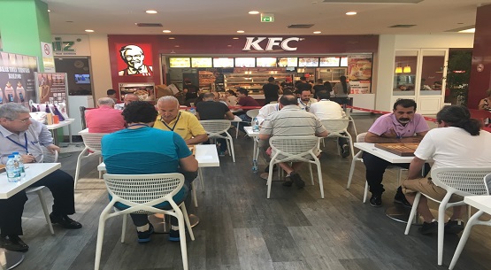 Agora AVM`den keyifli tavla turnuvası 