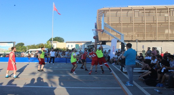 Agora`da 2. basketbol turnuvası 