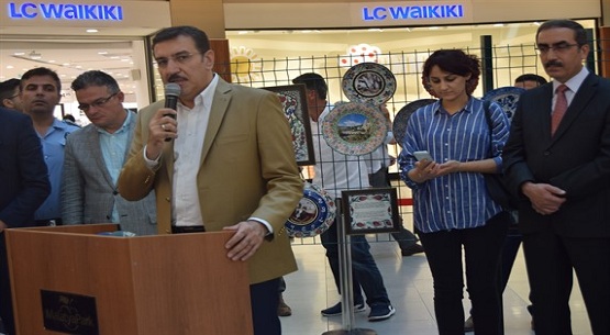 MalatyaPark’taki sergi açılışına Bülent Tüfenkçi de katıldı 